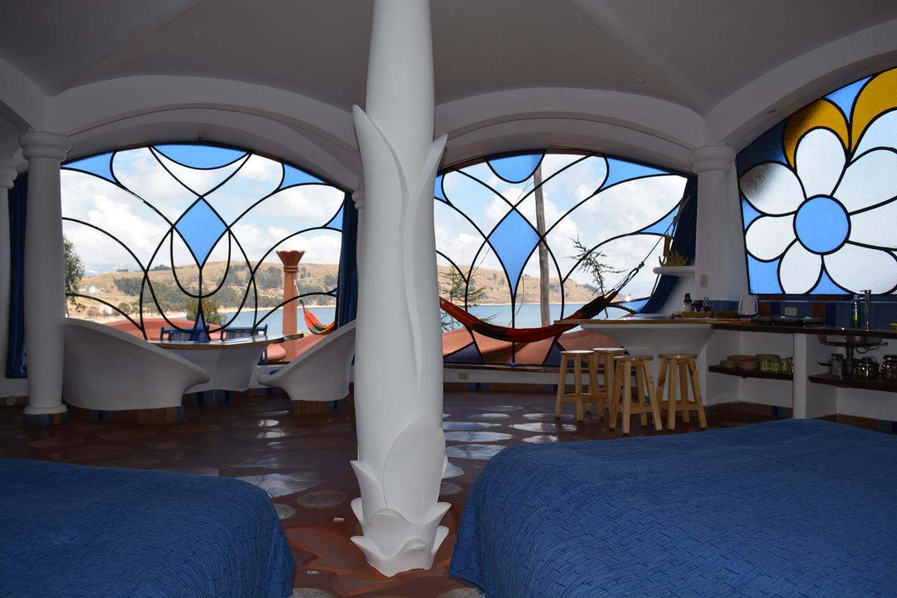 Hostal Las Olas Copacabana  Esterno foto
